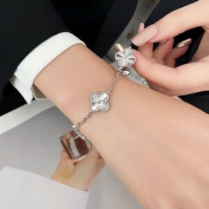 [Vancleef &arpels] 반클리프 아펠 알함브라 5모티브  팔찌 (실버)