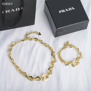 [PRADA] 프라다  팔찌,목걸이 골드