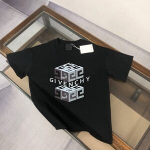 지방시 3D 입체로고 반팔티