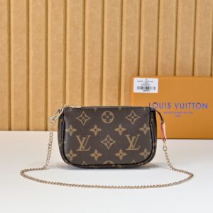 루이비통 미니 포쉐트 악세수아