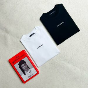 아크네스튜디오 후로피 로고 긴팔